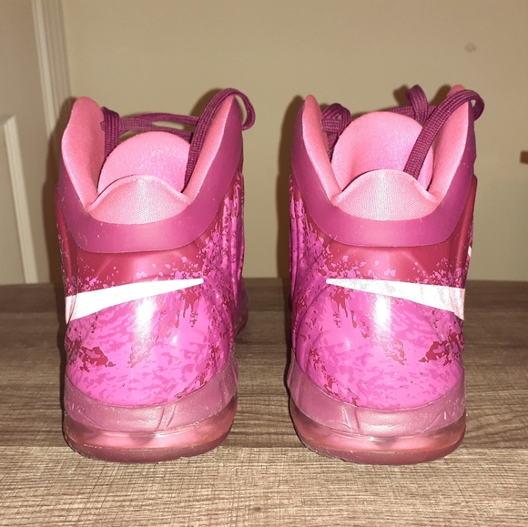 Nike Air Max Hyperposite Raspberry Red/Pink Foil Size 11 Basketball Shoe - Picture 3 of 7
